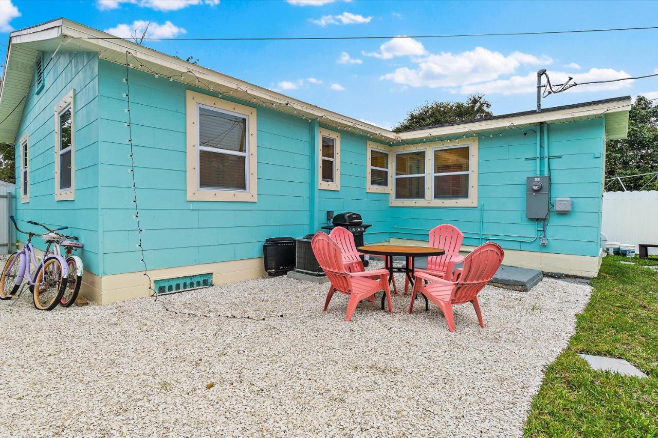 Quaint Gulfport Beach Bungalow San Petersburgo Exterior foto